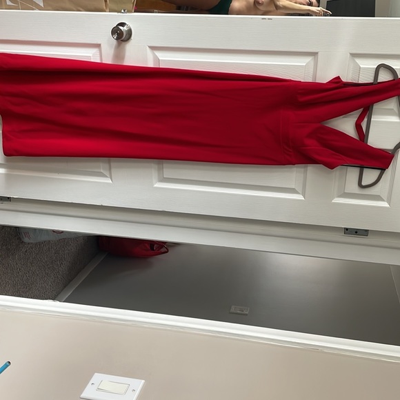 Long red dress from Windsor size small - Picture 3 of 4